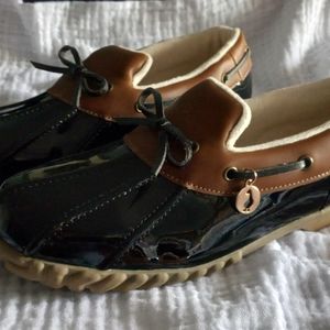 Duck shoes